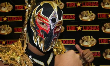 WWE buscaría contratar a Máscara Dorada