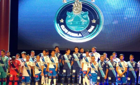 Puebla estrena uniformes y escudo para el A2016