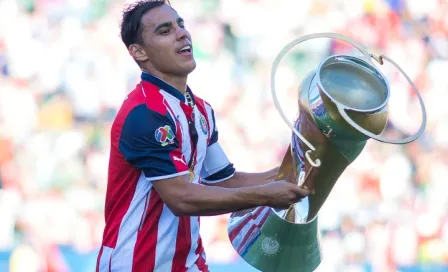  Bravo asegura que no es fácil jugar en un grande como Chivas