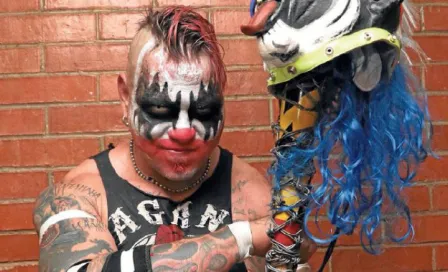 Pagano quiere destrozar a Psycho Clown y quitarle la máscara 