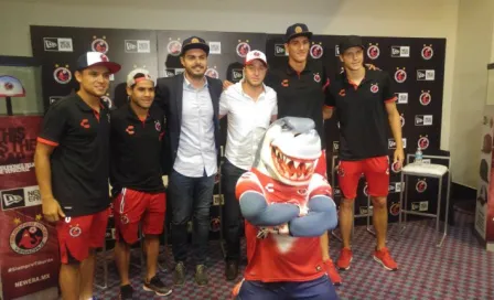 Veracruz presenta su nueva colección de gorras