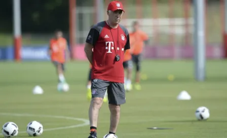  'Lewandowski no irá al Real Madrid este verano': Ancelotti