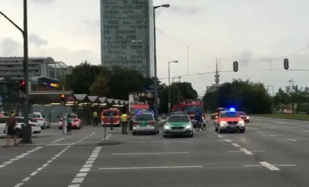 Munich sufre tiroteo en centro comercial