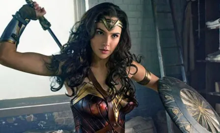 Gal Gadot, protagonista en nuevo póster de Mujer Maravilla