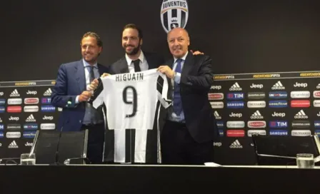 'Presidente del Nápoles me orilló a elegir la Juve': Higuaín