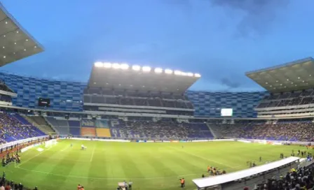 Estadio Cuauhtémoc, con pobre entrada para el Tri vs Argentina 