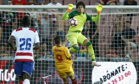 Guillermo Ochoa sufre su primera derrota con el Granada