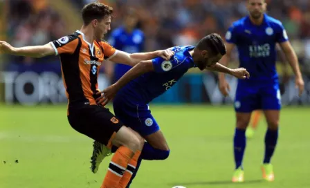 Leicester sufre abolladura en su corona de Premier