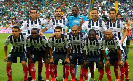 Monterrey busca su primer triunfo en casa contra Necaxa