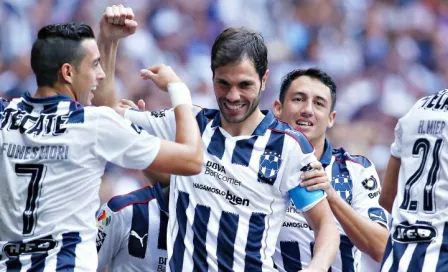 Monterrey logra primer triunfo en casa al vencer a Necaxa