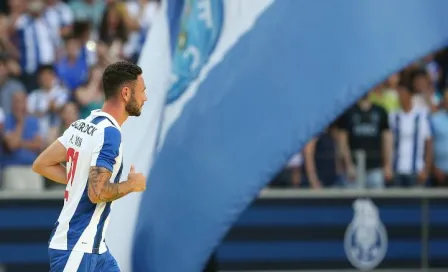 Layún aporta asistencia en nuevo triunfo del Porto