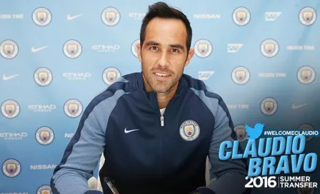 Claudio Bravo firma con el City por 4 temporadas