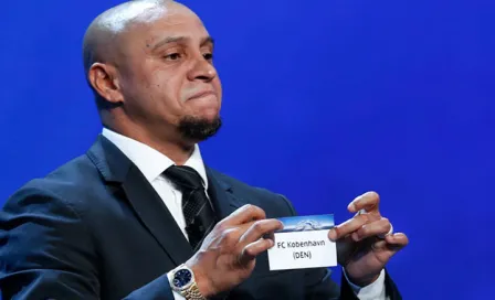 Roberto Carlos alienta rumor de amaño en sorteo de Champions