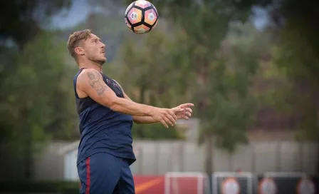 'Consideré la posibilidad de dejar la Roma': Totti