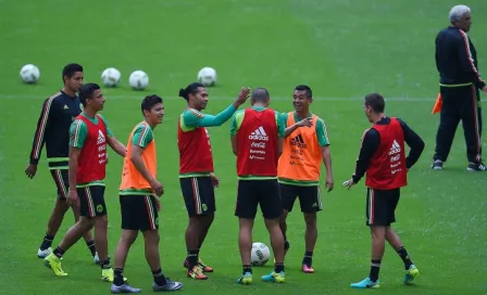 Tri entrena en el Azteca previo al duelo contra Honduras