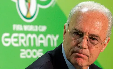 Franz Beckenbauer, sometido a cirugía de corazón abierto