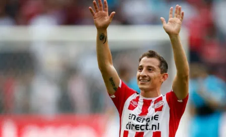 Guardado y Moreno inician su camino en busca de la 'Orejona'