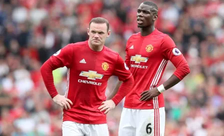 Carragher compara a Pogba con un "niño en el recreo"