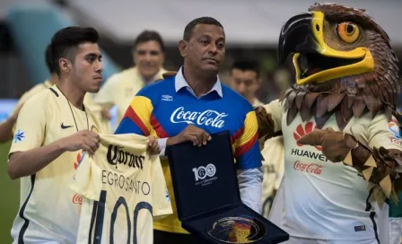 Peláez ignora a Carlos Santos previo a homenaje del América