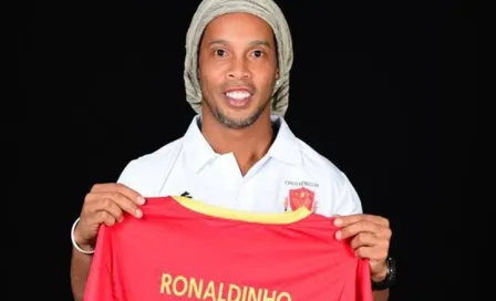 Ronaldinho volverá a jugar en México