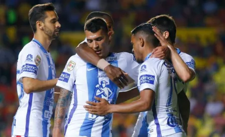 Pachuca golea a Morelia y amenaza a líderes del A2016