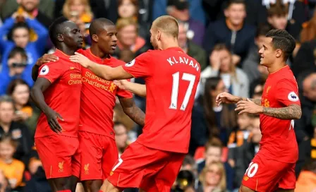 Liverpool y Chelsea buscan acercarse a la cima en la Premier