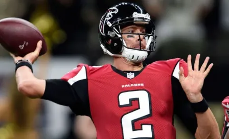 Matt Ryan le da el triunfo a Atlanta sobre Carolina