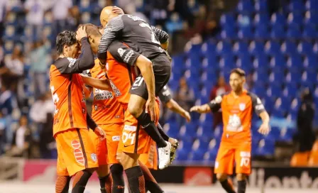 Pachuca consigue agónico empate frente al Puebla