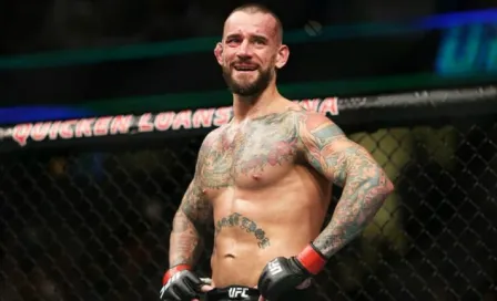 White considera que carrera de CM Punk en UFC está acabada