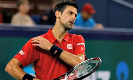 Djokovic recibe cátedra del número 19 del mundo en Shanghái