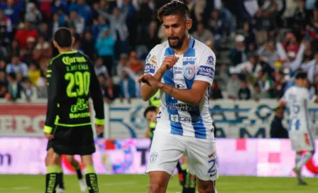 Pachuca 'sepulta' a Santos y trepa al subliderato