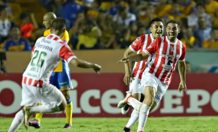 Necaxa vence y se mete momentáneamente a Liguilla