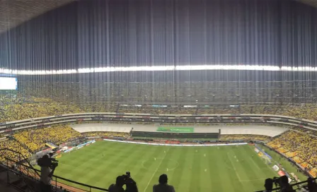 Estadio Azteca se rinde al América con mosaico amarillo