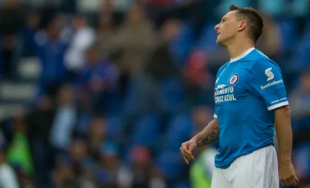 Cruz Azul se aleja de Liguilla tras caer con Puebla