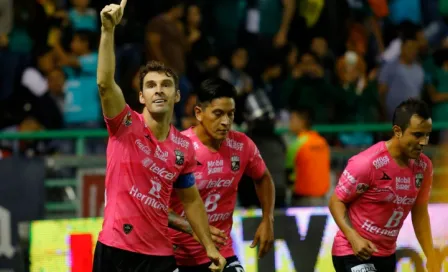 León, con la mirada puesta en Liguilla al enfrentar a Puebla