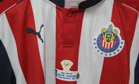 Chivas usará parche conmemorativo en Final de Copa