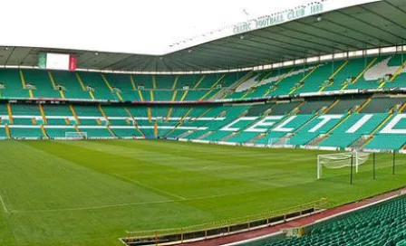 Niño recrea el Celtic Park en Minecraft