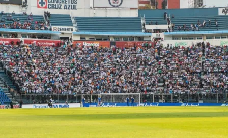 Afición de Tuzos hace invasión al estadio Azul