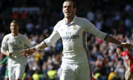 Bale marca doblete y el Real se alista para el derbi madrileño