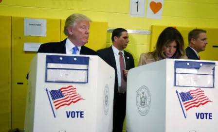 Donald Trump, ¿desconfía del voto de su esposa?