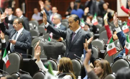 Diputados recortan recursos, pero se aumentan sus ingresos