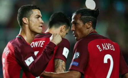 CR7 se luce con doblete en goleada de Portugal 