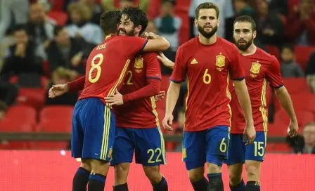 Isco le da agónico empate a España vs Inglaterra