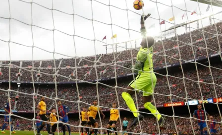  Kameni sale pletórico y blanquea al Barça en Camp Nou 