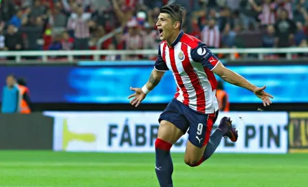 Chivas empata con Necaxa y hay Clásico Nacional