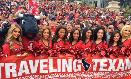 Aficionados de Texans se 'adueñan' del Ángel