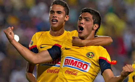  Reyes y Jiménez celebran pase de América a 'Semis'