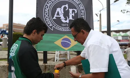 CBF pide al Chapecoense que juegue último partido del Brasileirao