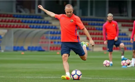 Andrés Iniesta, listo para disputar el Clásico español