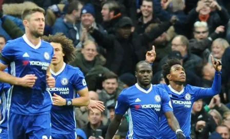 Chelsea consigue su octava victoria consecutiva en Premier